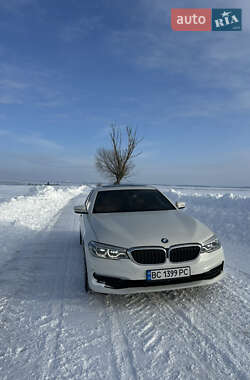 Седан BMW 5 Series 2019 в Львове