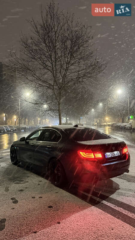 Седан BMW 5 Series 2011 в Одессе фото Седан BMW 5 Series 2011 в Одессе