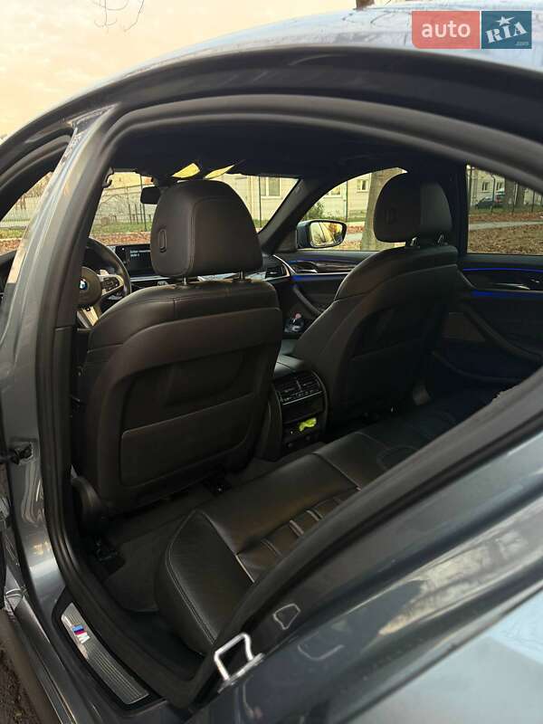 Седан BMW 5 Series 2017 в Киеве фото 4 Седан BMW 5 Series 2017 в Киеве