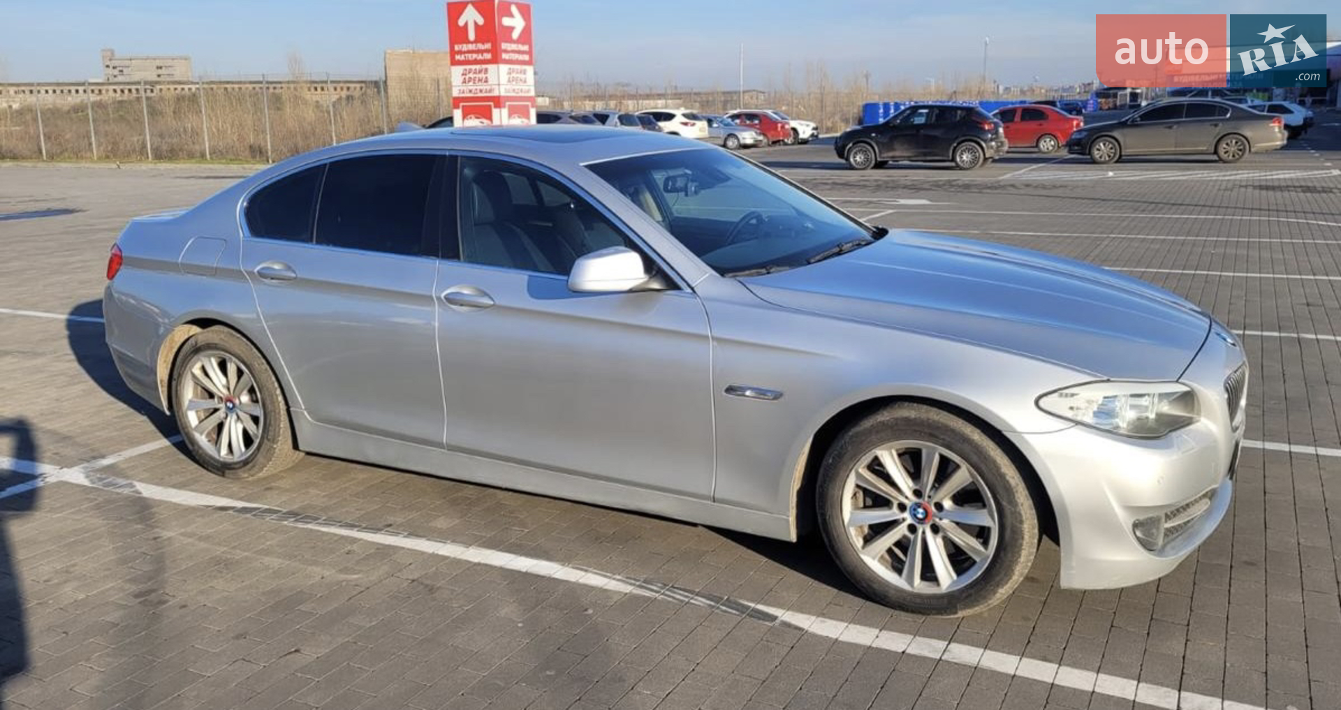 2011 BMW 5er - мініатюра 2