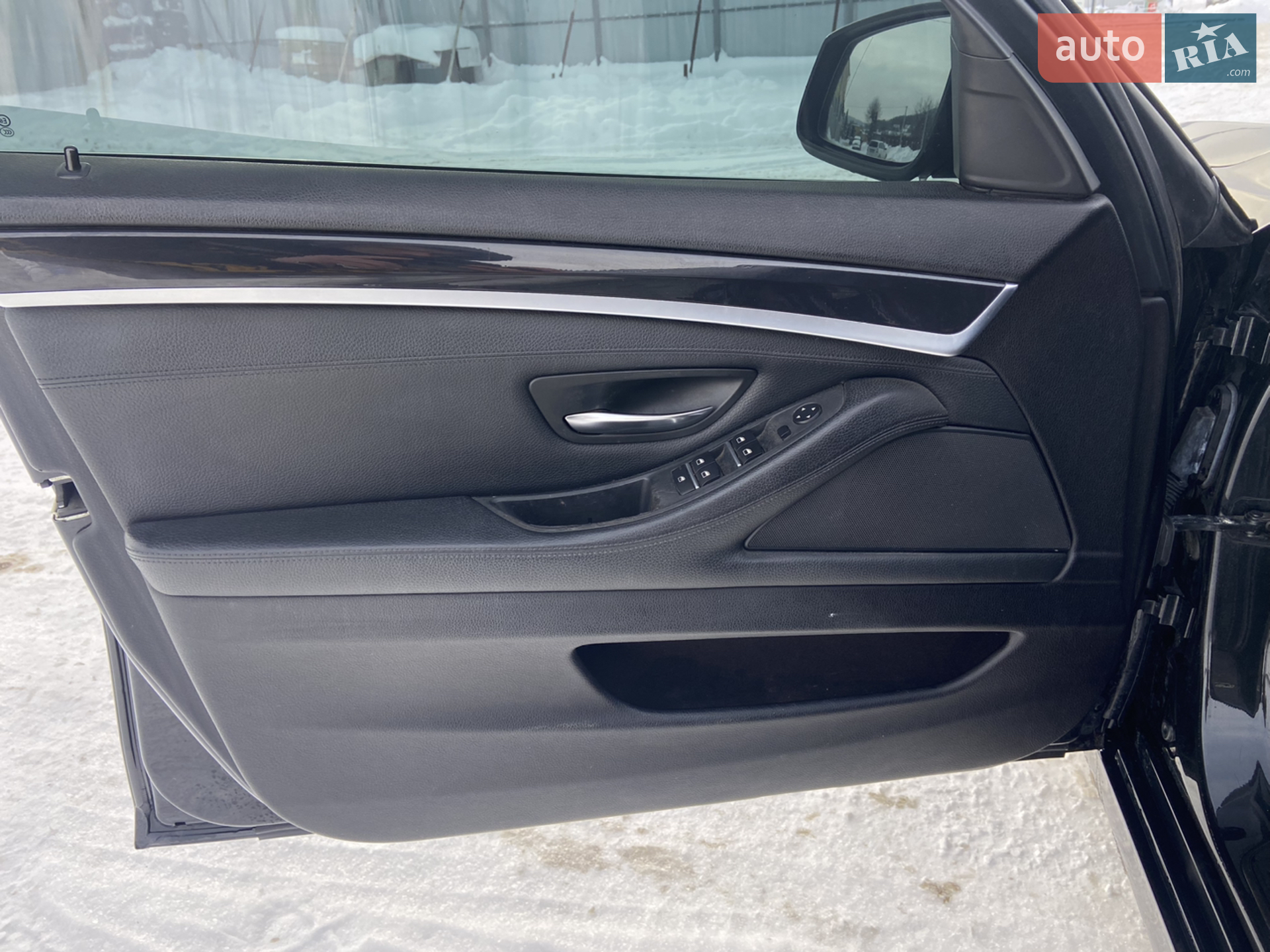2011 BMW 5er - мініатюра 18