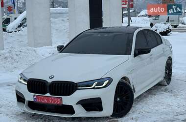 Седан BMW 5 Series 2019 в Мукачевому