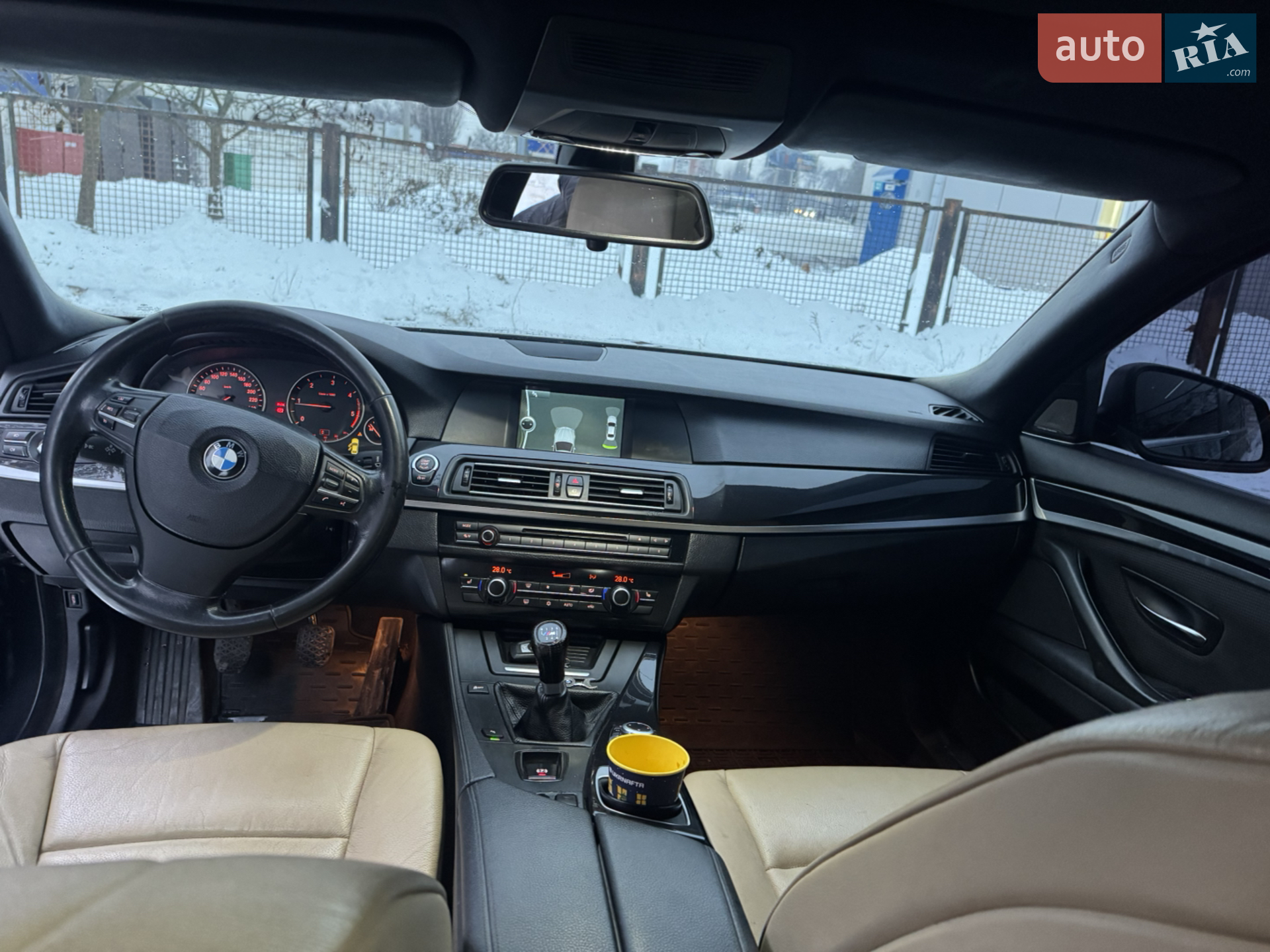 2010 BMW 5er - мініатюра 6
