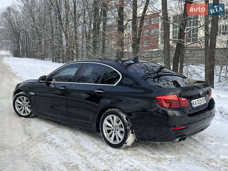 Седан BMW 5 Series 2016 в Киеве
