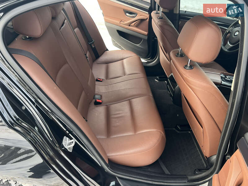 Седан BMW 5 Series 2016 в Киеве