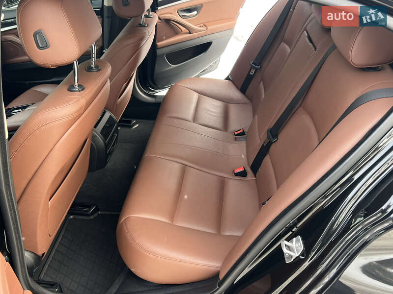 Седан BMW 5 Series 2016 в Киеве