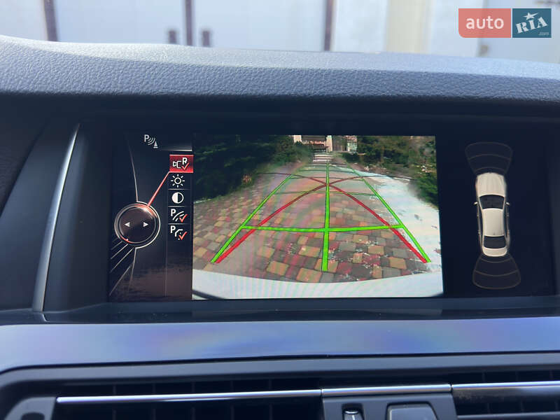 Седан BMW 5 Series 2016 в Миколаєві