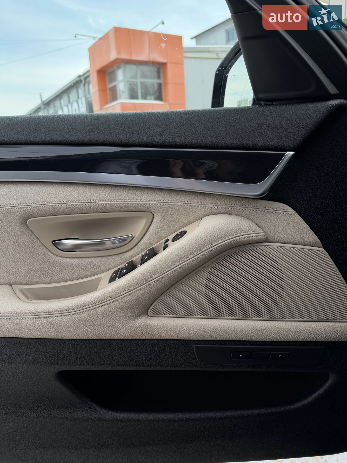 2011 BMW 5er - мініатюра 9