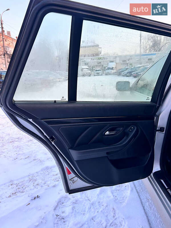 Универсал BMW 5 Series 2000 в Запорожье