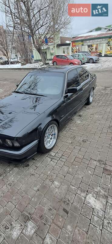 Седан BMW 5 Series 1995 в Одессе