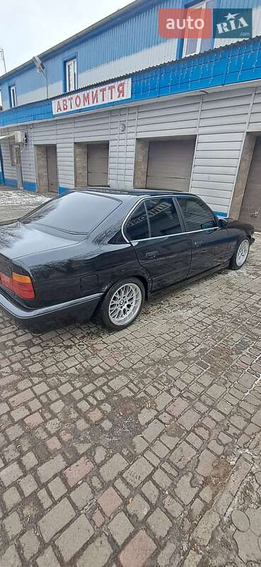 Седан BMW 5 Series 1995 в Одессе