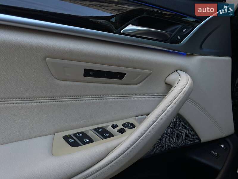 Седан BMW 5 Series 2018 в Николаеве фото 33 Седан BMW 5 Series 2018 в Николаеве