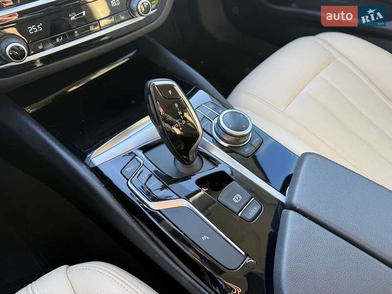 Седан BMW 5 Series 2018 в Луцке