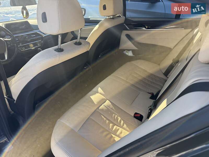 Седан BMW 5 Series 2018 в Луцке