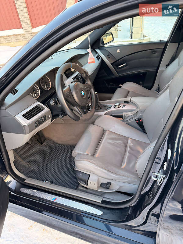 Универсал BMW 5 Series 2004 в Киеве