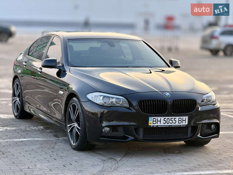 Седан BMW 5 Series 2012 в Одессе