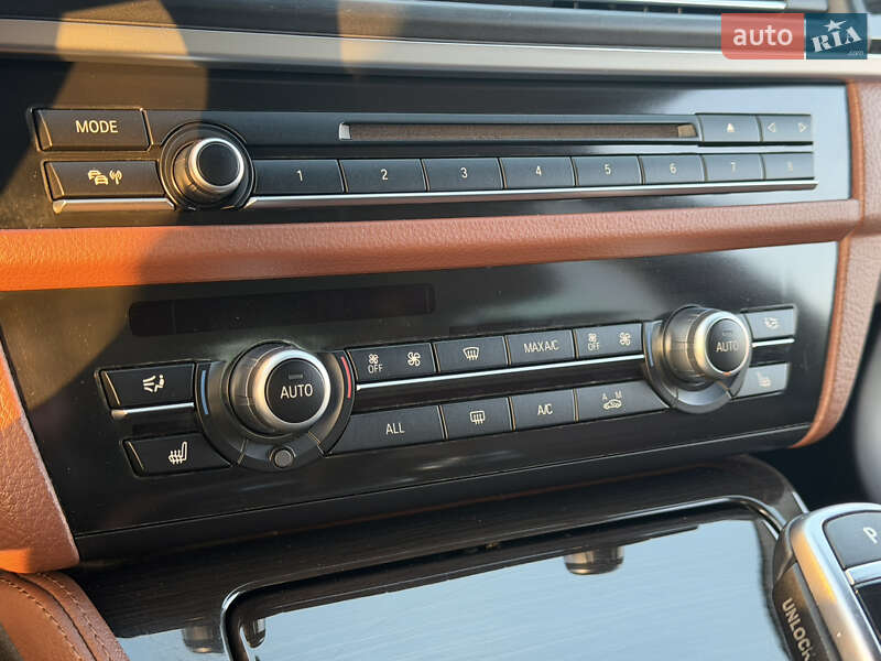 Седан BMW 5 Series 2012 в Одессе