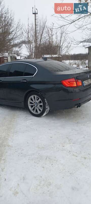 Седан BMW 5 Series 2010 в Харкові