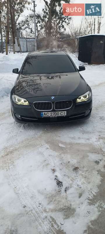 Седан BMW 5 Series 2010 в Харкові
