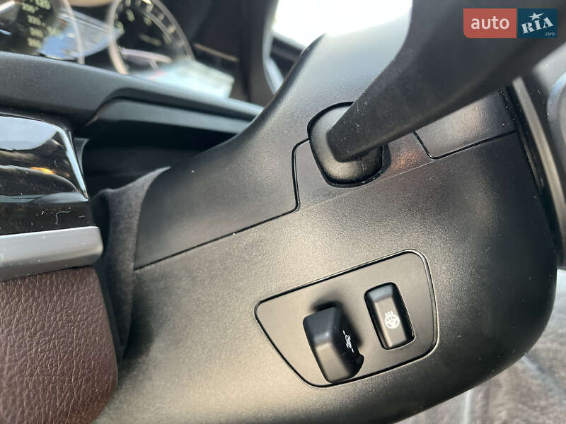 Седан BMW 5 Series 2016 в Киеве