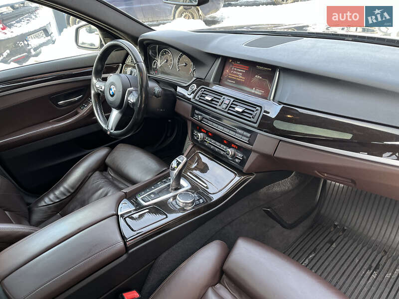 Седан BMW 5 Series 2016 в Киеве