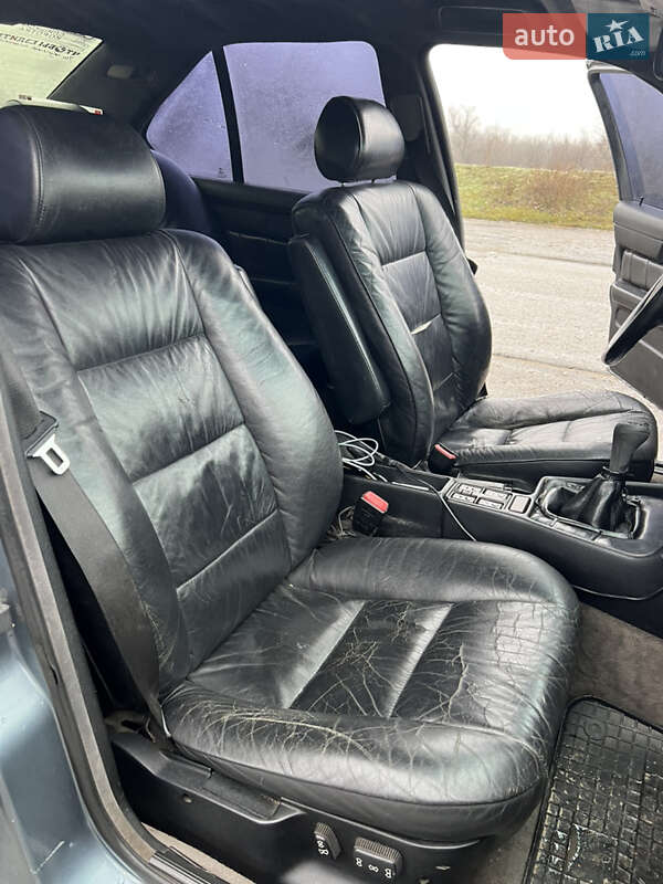 Седан BMW 5 Series 1990 в Белгороде-Днестровском фото 18 Седан BMW 5 Series 1990 в Белгороде-Днестровском