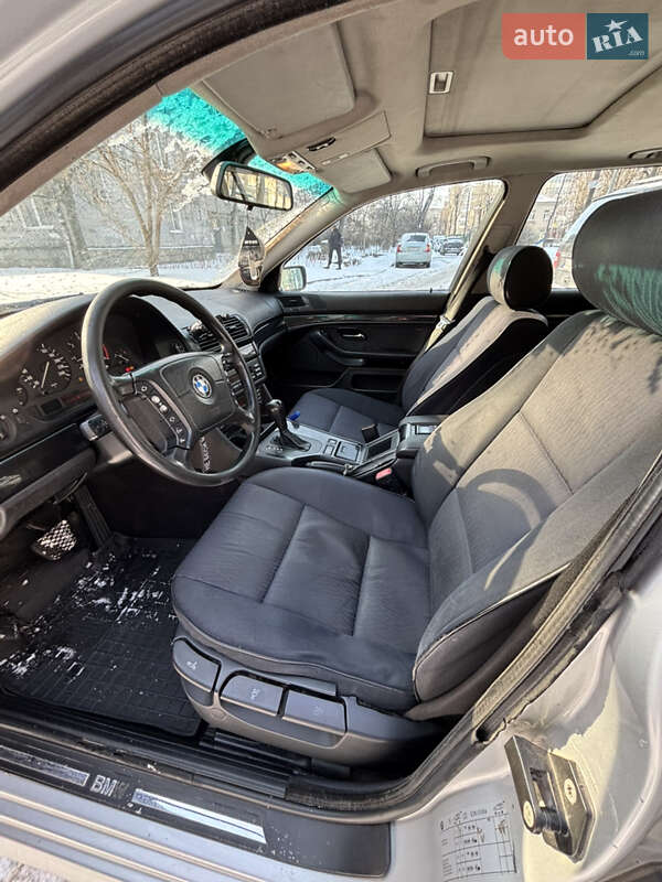 Универсал BMW 5 Series 1999 в Киеве