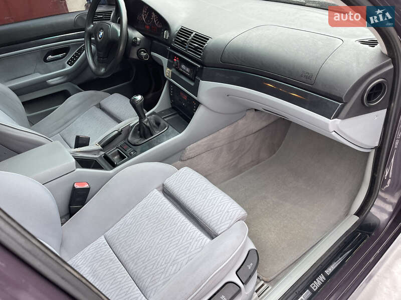 Седан BMW 5 Series 1998 в Тернополе