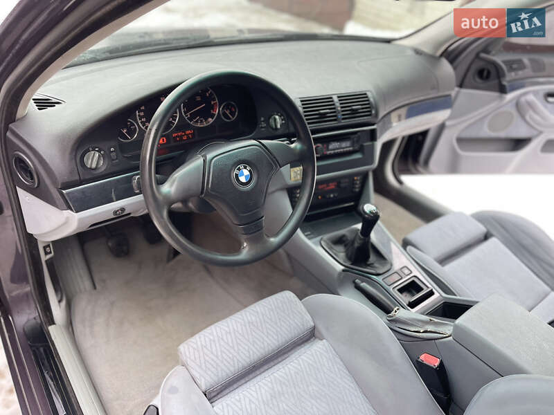 Седан BMW 5 Series 1998 в Тернополе