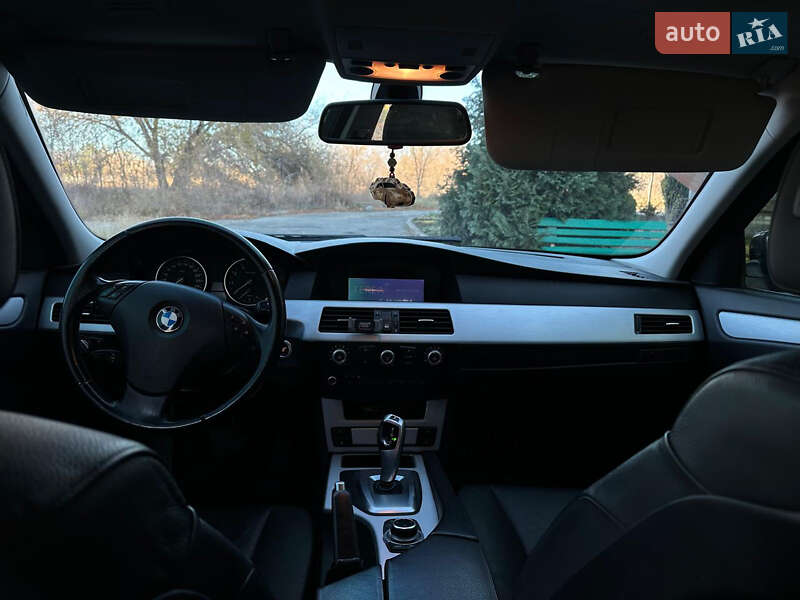 Седан BMW 5 Series 2009 в Знаменке фото 3 Седан BMW 5 Series 2009 в Знаменке