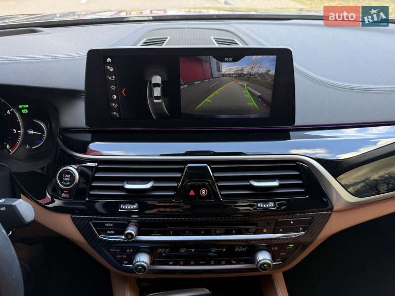 Седан BMW 5 Series 2018 в Киеве