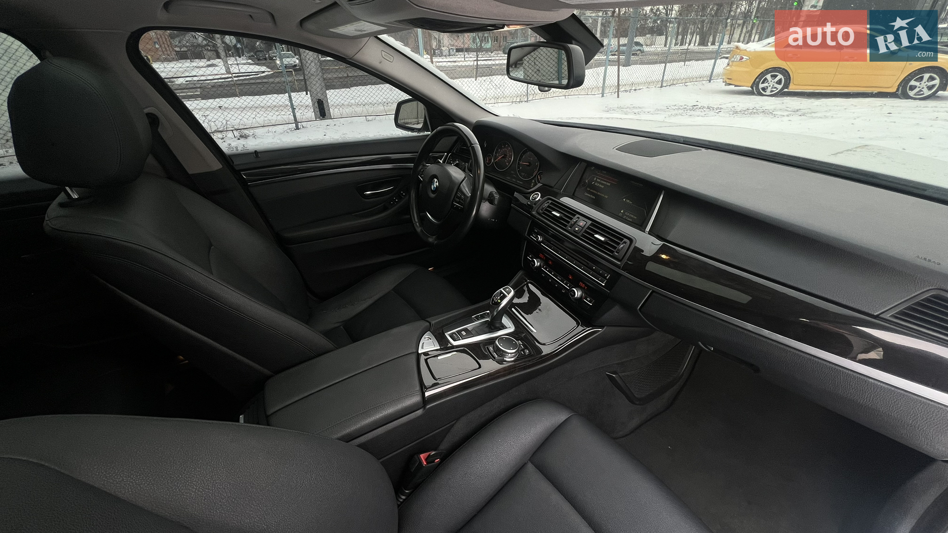 2016 BMW 5er - мініатюра 16
