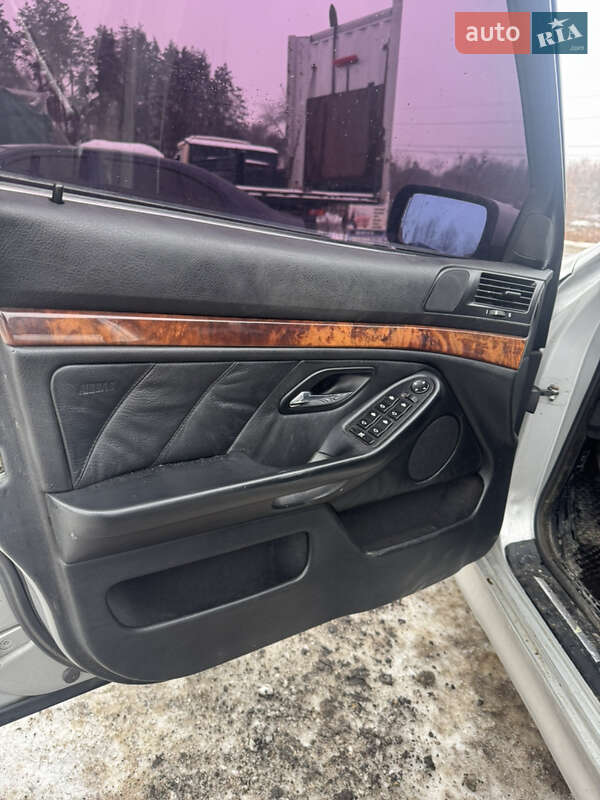 Седан BMW 5 Series 1999 в Києві