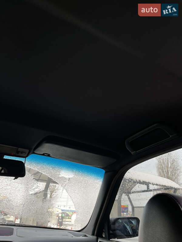 Седан BMW 5 Series 1991 в Вишневом