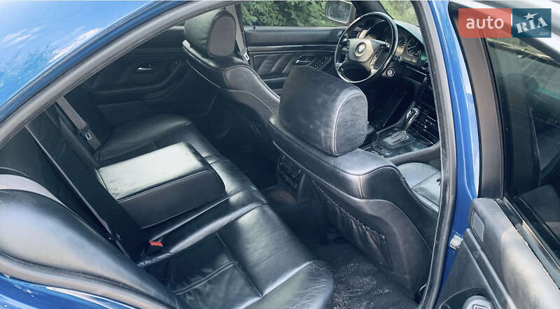 Седан BMW 5 Series 2001 в Одессе