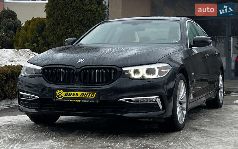 Седан BMW 5 Series 2017 в Львове