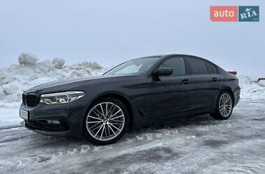 Седан BMW 5 Series 2017 в Львове