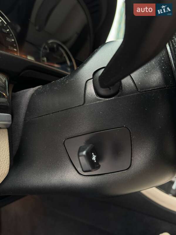 Седан BMW 5 Series 2013 в Ратному