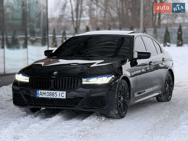 Седан BMW 5 Series 2017 в Звягеле