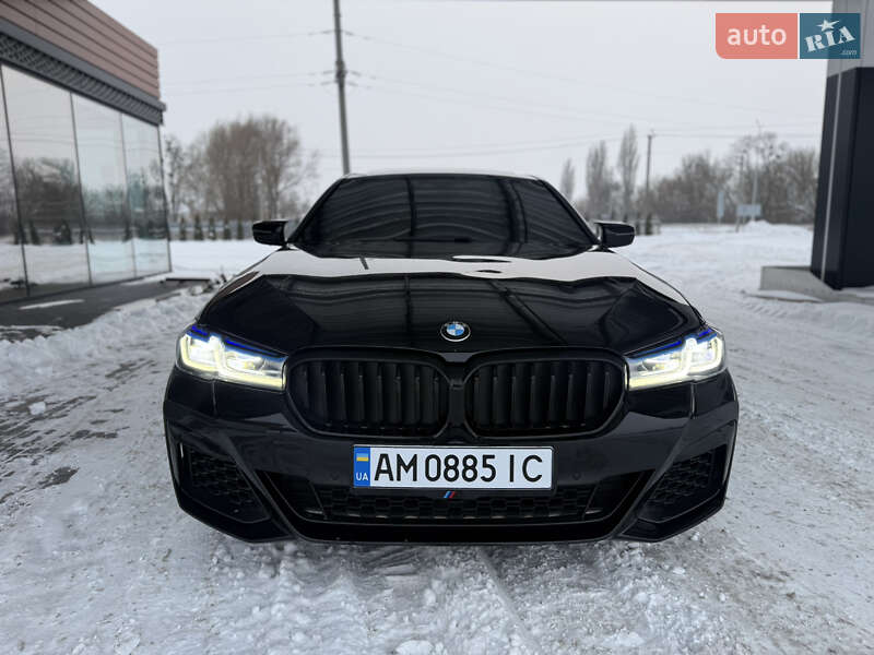 Седан BMW 5 Series 2017 в Звягеле