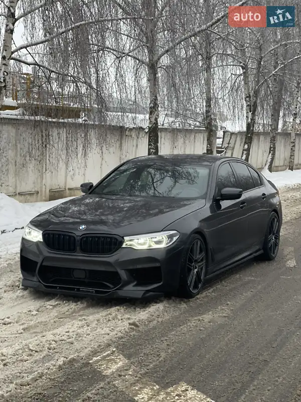 BMW 5 Series 2017 VIN WBAJA5C39HG894438 фото оголошення 3 з 50