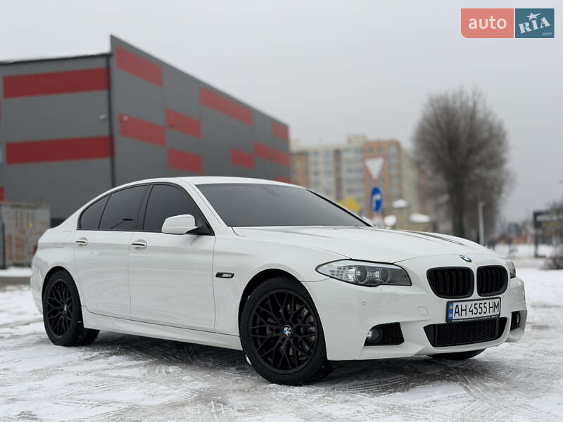 Седан BMW 5 Series 2012 в Киеве