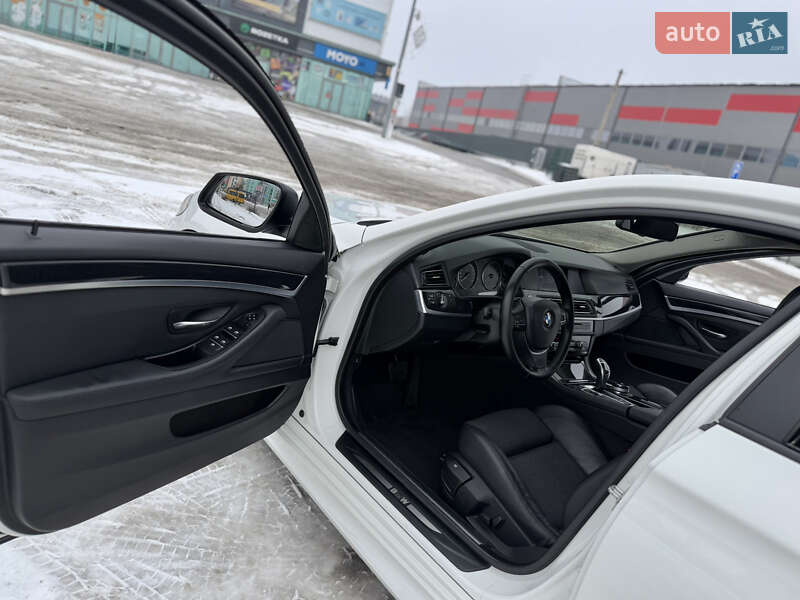 Седан BMW 5 Series 2012 в Киеве