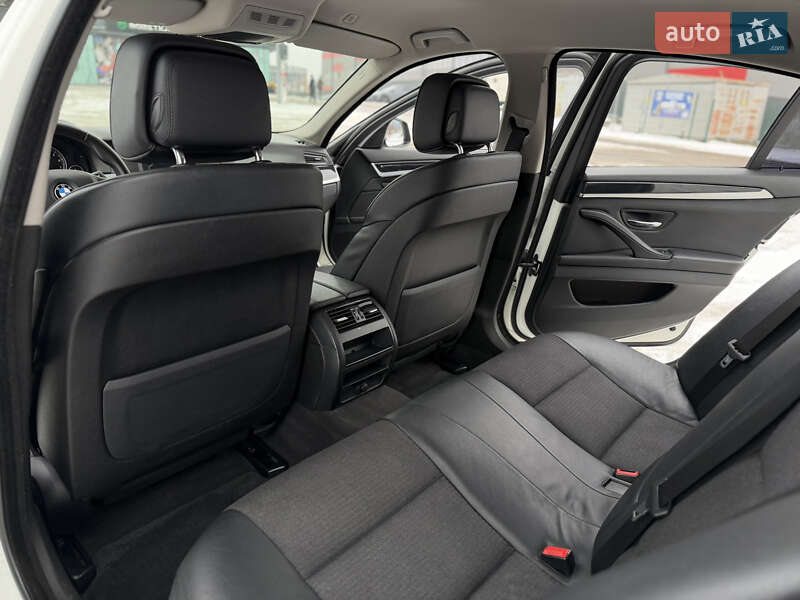 Седан BMW 5 Series 2012 в Киеве