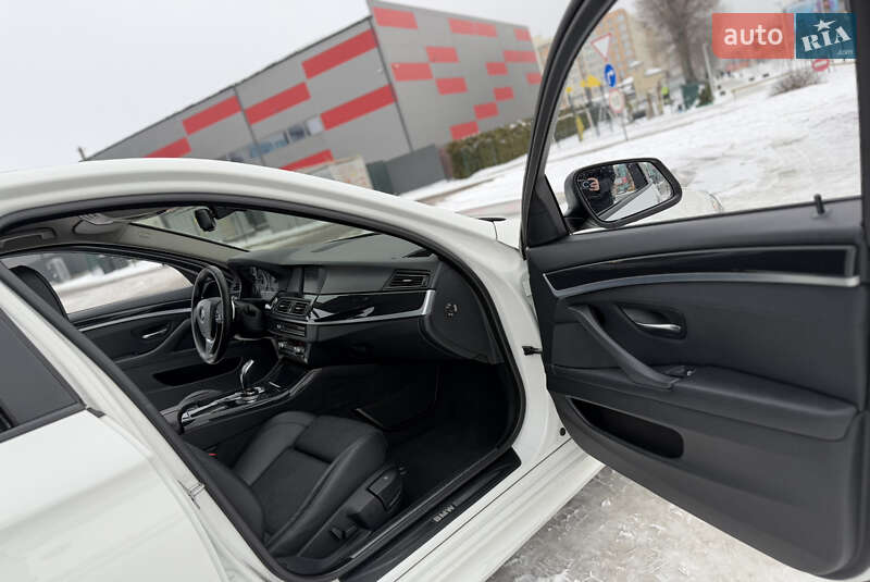 Седан BMW 5 Series 2012 в Киеве