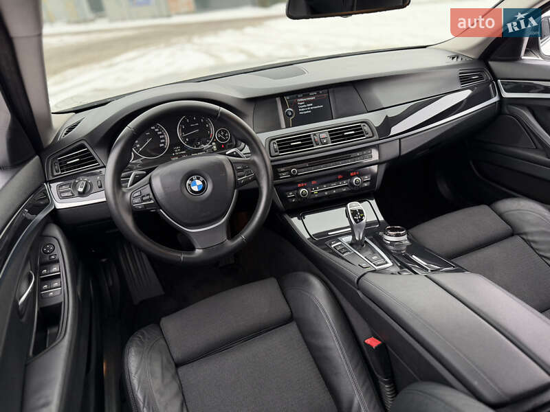 Седан BMW 5 Series 2012 в Киеве