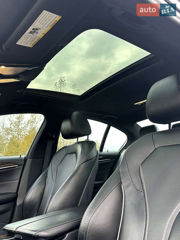 Седан BMW 5 Series 2017 в Днепре