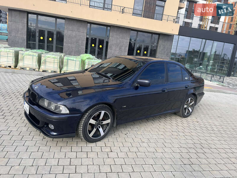 Седан BMW 5 Series 2001 в Ужгороді