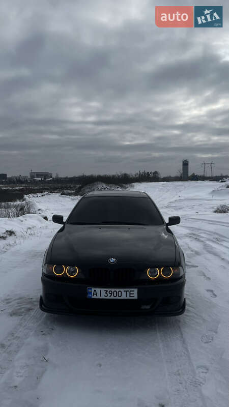 BMW 5 Series 2002 BMW 5 Series 2002