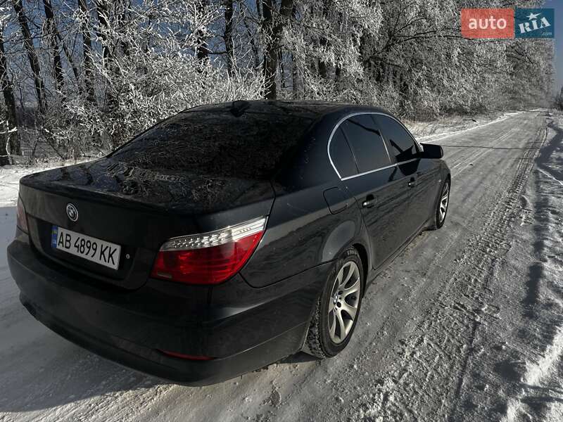 Седан BMW 5 Series 2007 в Виннице